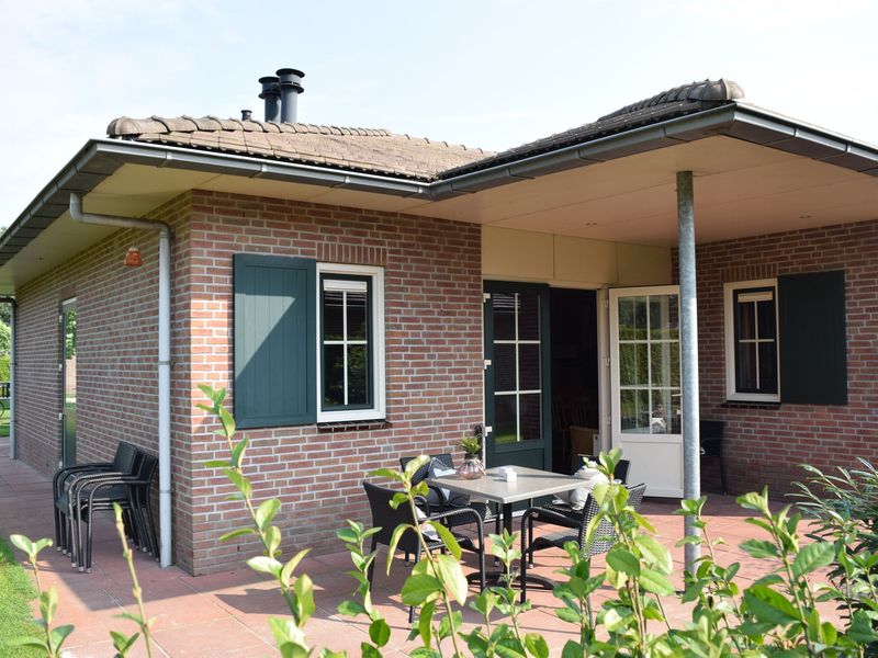 19375505-Bungalow-8-Voorthuizen-800x600-0