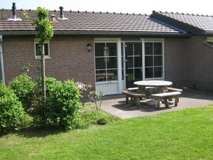 19375511-Bungalow-6-Voorthuizen-300x225-1