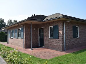 19375510-Bungalow-16-Voorthuizen-300x225-2