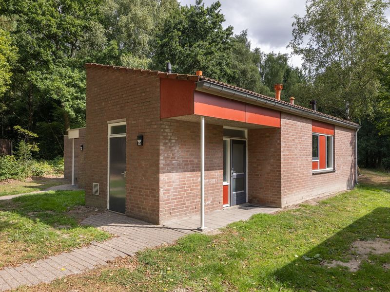 22051875-Bungalow-6-Weert-800x600-0