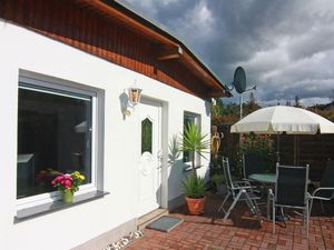 23291541-Bungalow-4-Zinnowitz-300x225-2