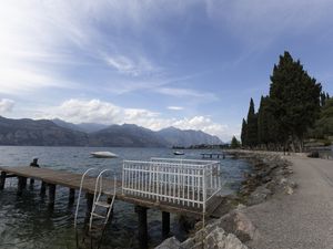 23708620-Doppelhaushälfte-4-Malcesine-300x225-2