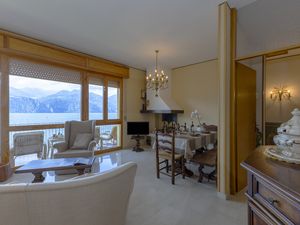 23708620-Doppelhaushälfte-4-Malcesine-300x225-4