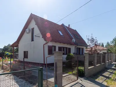 Gebäude