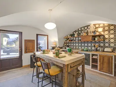 Küche und Essbereich