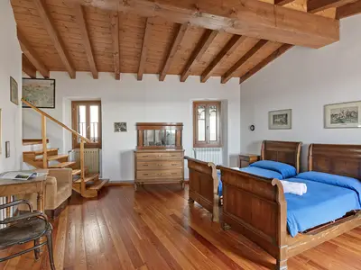 Zweites Schlafzimmer