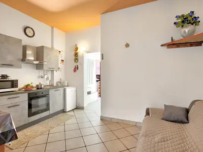 Schlafsofa (Schlafbereich für Studio)