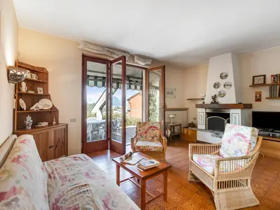 Küche und Essbereich