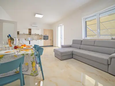 Wohn- und Esszimmer