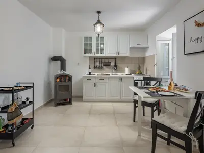 Küche und Essbereich