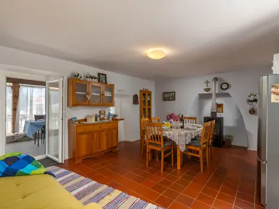 Küche und Essbereich