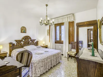 Zweites Schlafzimmer