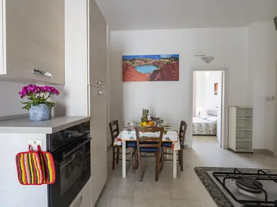 Küche und Essbereich