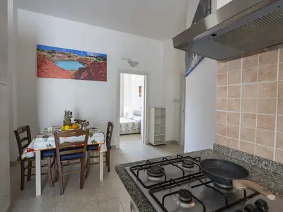 Küche und Essbereich