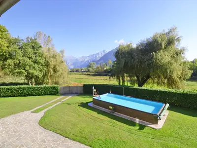 Der private Gartenbereich mit privatem Schwimmbad
