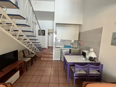 Küche und Essbereich