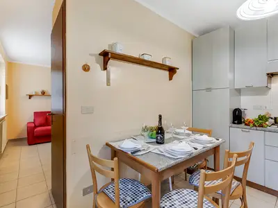 Küche und Essbereich