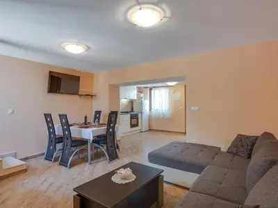 Wohn- und Esszimmer