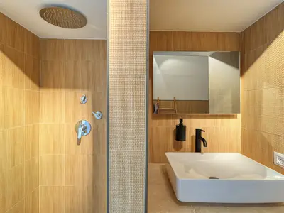Zweites Badezimmer