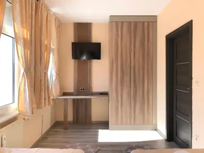 Doppelzimmer für 2 Personen in Adorf 7/10