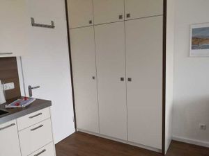 18305637-Doppelzimmer-2-Ahrenshoop-300x225-5