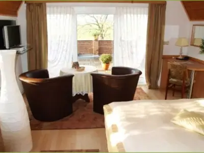 Doppelzimmer für 2 Personen in Ahrenshoop 6/6