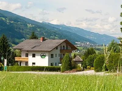 Doppelzimmer für 2 Personen (20 m²) in Assach 5/10