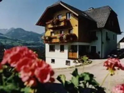 Doppelzimmer für 2 Personen (28 m²) in Assach 1/10