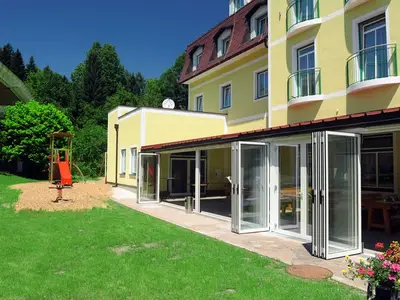 Doppelzimmer für 2 Personen (20 m²) in Aigen im Ennstal 3/10