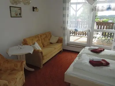 Doppelzimmer für 3 Personen (16 m²) in Altenberg 9/10