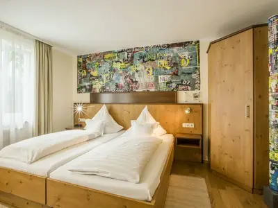 Hotel Brunner - Kunstzimmer Michaela Peter