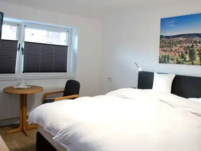 Doppelzimmer für 2 Personen (24 m²) in Amelinghausen 8/10