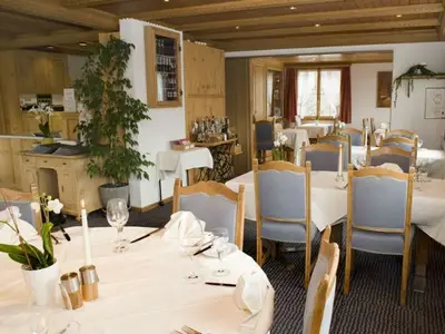 Doppelzimmer für 4 Personen in Andiast 6/10