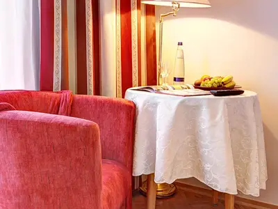 Doppelzimmer mit Balkon