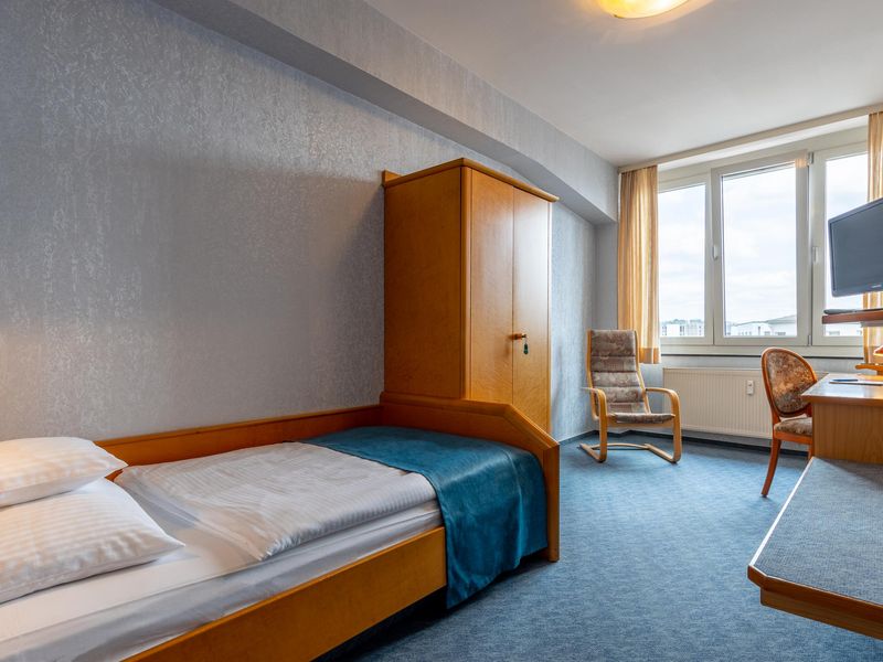 23434467-Doppelzimmer-2-Aschaffenburg-800x600-2