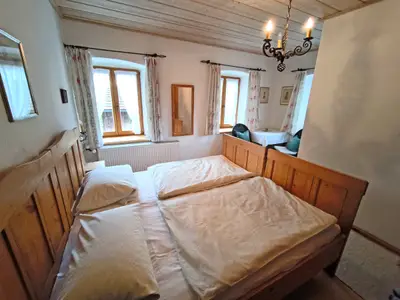 Doppelzimmer Dusche und WC