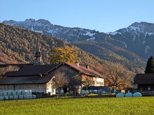 23308063-Doppelzimmer-2-Aschau im Chiemgau-300x225-1