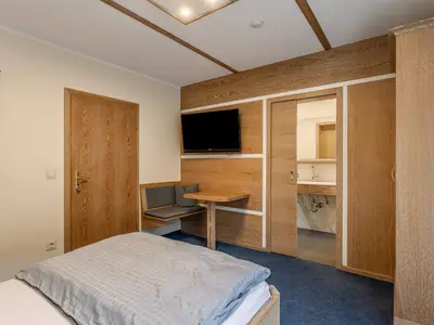 BEDROOM, INSIDE