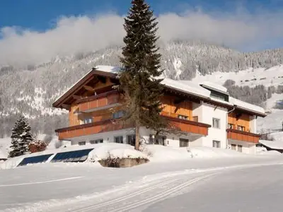 Doppelzimmer für 2 Personen in Au im Bregenzerwald 1/10