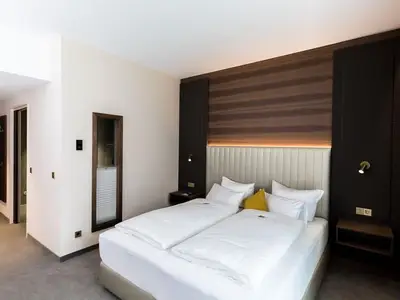 Doppelzimmer für 4 Personen (31 m²) in Aurich 4/10