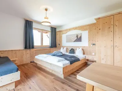 Doppelzimmer für 2 Personen (18 m²) in Axams 6/10