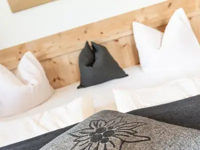 Doppelzimmer für 2 Personen (18 m²) in Axams 8/10