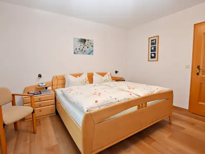 Doppelzimmer für 2 Personen (23 m²) in Bad Bayersoien 3/10