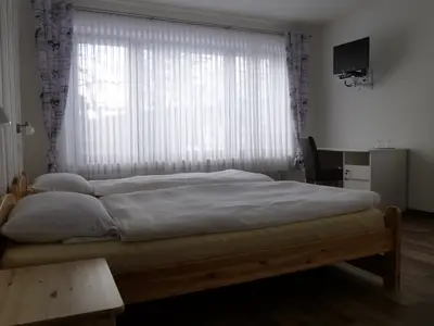 Doppelzimmer für 2 Personen (20 m²) in Bad Berleburg 5/7