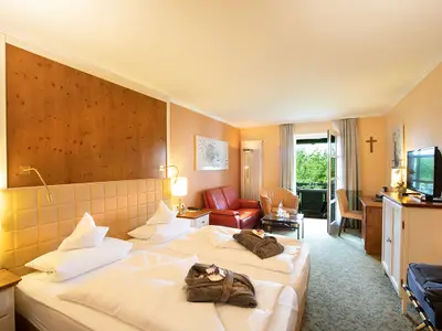 Doppelzimmer für 2 Personen (24 m²) in Bad Birnbach 2/4