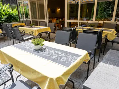 Doppelzimmer für 2 Personen (36 m²) in Bad Birnbach 1/9