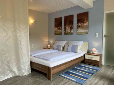 Nr 3 Vorhang geschlossen 2