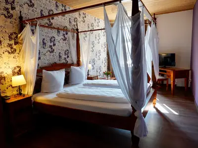 Themenzimmer La Rondine