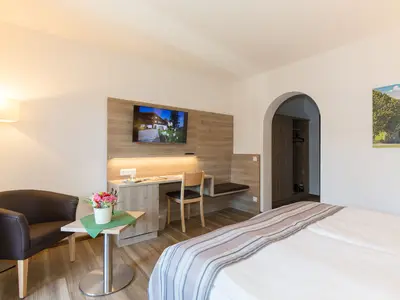 Trennbare Doppelbetten im Zweibettzimmer