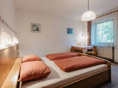 Doppelzimmer Doppelbett